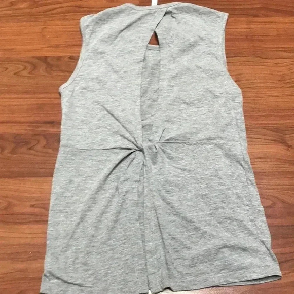 Fabletics Holly Grey Tank, size small - Picture 6 of 6